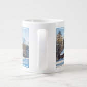 Ice & Snow | Winter Log Cabin Swiss Alps Extra Grote Beker (Achterkant)