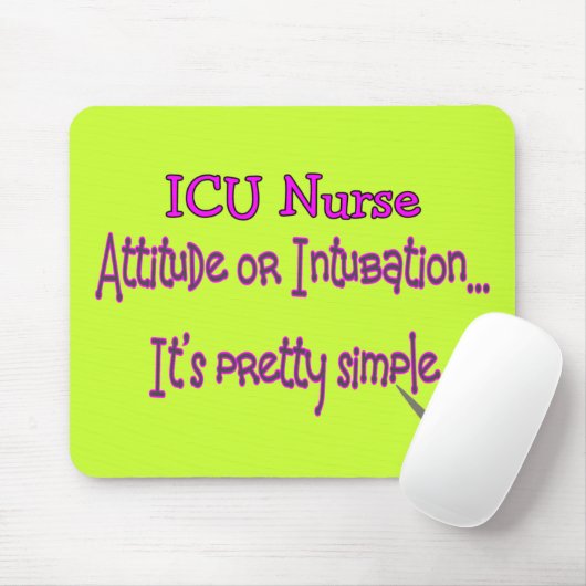 ICU zuster "Attitude or Intubation"—Hilarisch Muismat (Met muis)