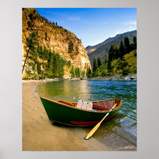 IDAHO, Vist een boot op een zandstrand in Poster (Voorkant)