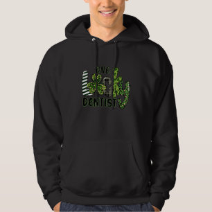 Ideeën voor tandartsen en medisch personeel St Pat Hoodie