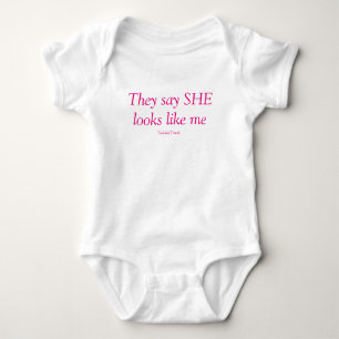 Identiek tweelingmeisje bodysuit