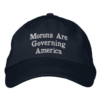 Idioten Besturen Amerika Geborduurde Pet