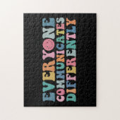 Iedereen communiceert verschillend Autisme Bewust Legpuzzel (Verticaal)