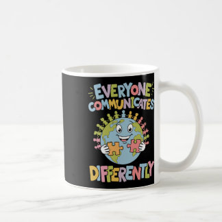 Iedereen communiceert verschillend speciaal onderw koffiemok