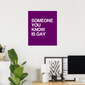 IEMAND DIE JE WEET IS GAY POSTER (Thuiskantoor)