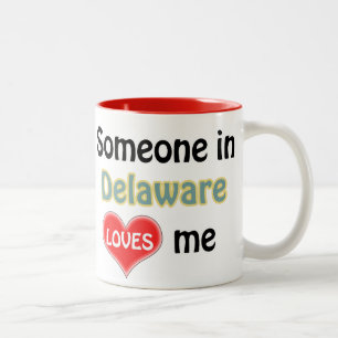 Iemand in Delaware houdt van me Tweekleurige Koffiemok