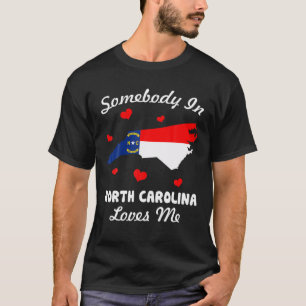 Iemand in North Carolina houdt van mij grappig T-shirt