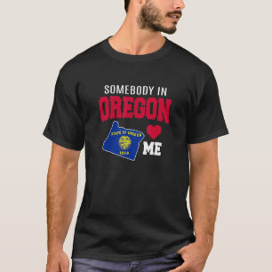 Iemand in Oregon houdt van mij de bever staatsvlag T-shirt