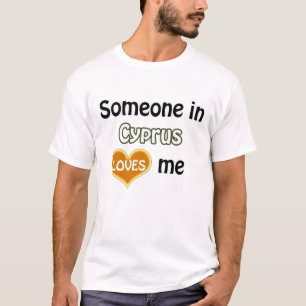 Iemand op Cyprus houdt van mij T-shirt