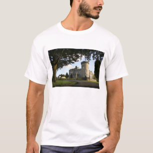 Ierland, de zij-ingang van Dromoland Castle. T-shirt