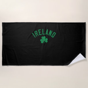 Ierland Gebogen tekst Shamrock Distressed Green Pr Strandlaken