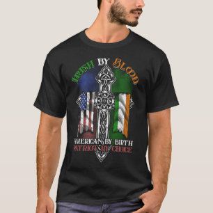 Iers door bloedAmerikaan door geboortetekonant naa T-shirt