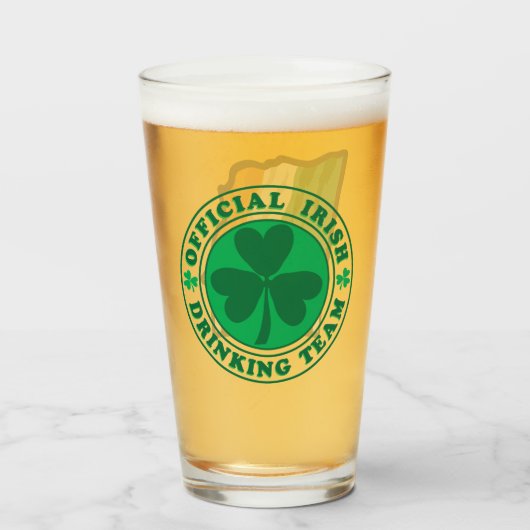 Iers Drink team - trots om Iers te zijn Glas (Voorkant gevuld)