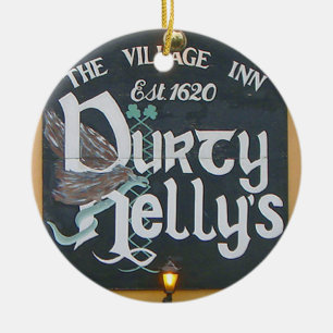 Iers kerstfeest, Durty Nelly's & Nollaig Keramisch Ornament