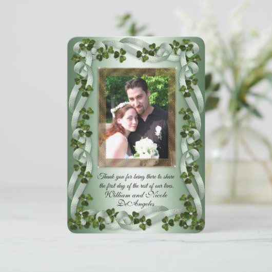 Ierse bruiloft Bedankt kaart shamrocks (Staand voorkant)