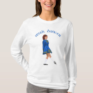 Ierse danser in zachte schoenen in het blauw t-shirt