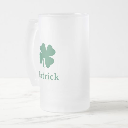 Ierse Green Clover-naam op gepersonaliseerd monogr Matglas Bierpul (Voorkant links)