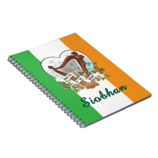 Ierse vlag met  harp en Shamrock Custom Notitieboek (Rechterzijde)