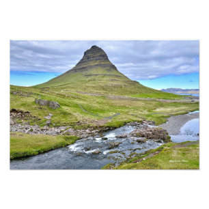 IJsland-berg met watervallen Foto Afdruk