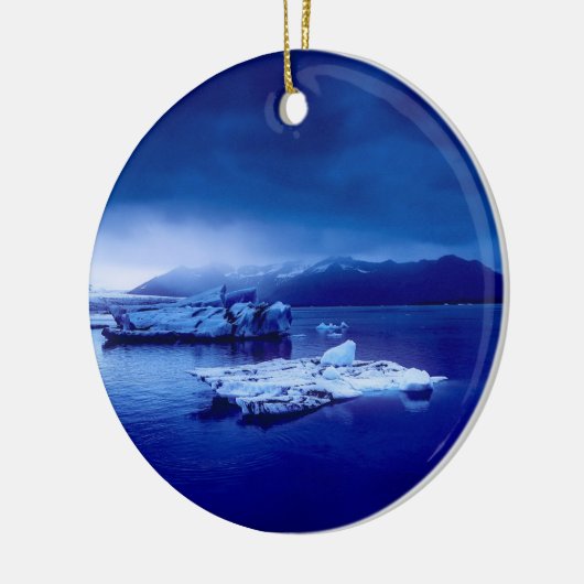 IJslands blauw landschap Keramisch Ornament (Links)