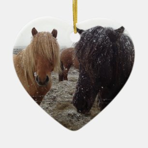 IJslandse Pony's, IJslandse paarden in sneeuw cade Keramisch Ornament
