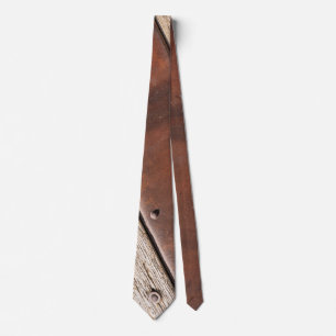 Ijzer, hout, bouten maken sterke taaie stropdas