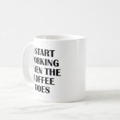 Ik begin te werken wanneer de koffie Mok doet (Voorkant links)