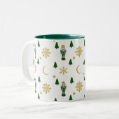 Ik ben alleen maar voedingskrakers voor kerstMok Tweekleurige Koffiemok (Voorkant links)
