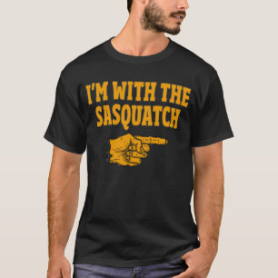 Ik ben bij de Sasquatch Funny Couple Halloween T-shirt