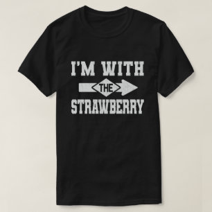 Ik ben bij het aardbeien grappig paar Halloween T-shirt