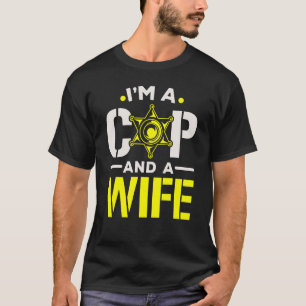 Ik ben een agent en een vrouw politieagent t-shirt