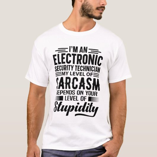 Ik ben een elektronicaservice t-shirt (Voorkant)