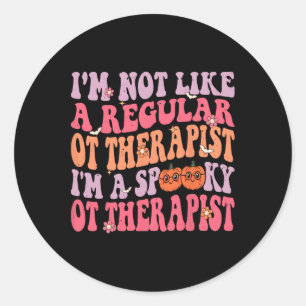 Ik ben een griezelige arbeidstherapeut Retro Hallo Ronde Sticker