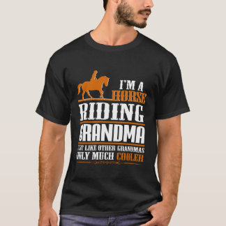 Ik ben een paard achter oma t-shirt