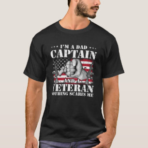 Ik ben een papa kapitein en een veteraan niets maa t-shirt