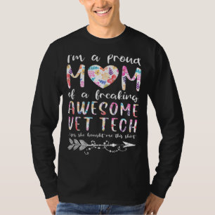 Ik ben een rode moeder van een Geweldige Vet Tech T-shirt
