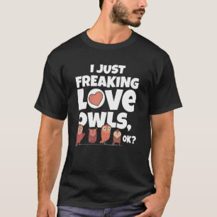 Ik ben gewoon bezig met het vrijmaken van Liefde E T-shirt
