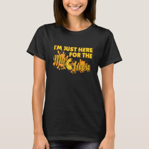 Ik ben hier alleen voor de Mac en kaas Macaroni en T-shirt