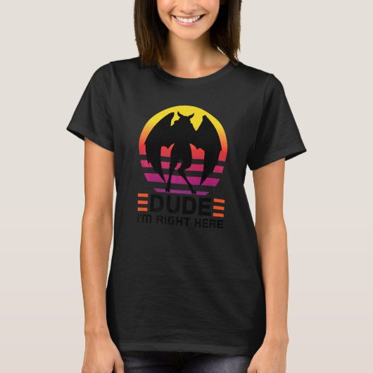 Ik ben hier Cryptozoology Mothman 1 T-shirt (Voorkant)