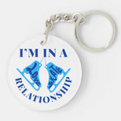 Ik ben in een Relatie van het Schaats van de Liefd Sleutelhanger (Achterkant)