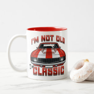 Ik ben niet oud, ik ben klassiek - Retro rode spie Tweekleurige Koffiemok