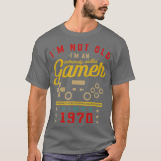 Ik ben niet oud Im A Skill 1970VideogameGaming 1 T-shirt