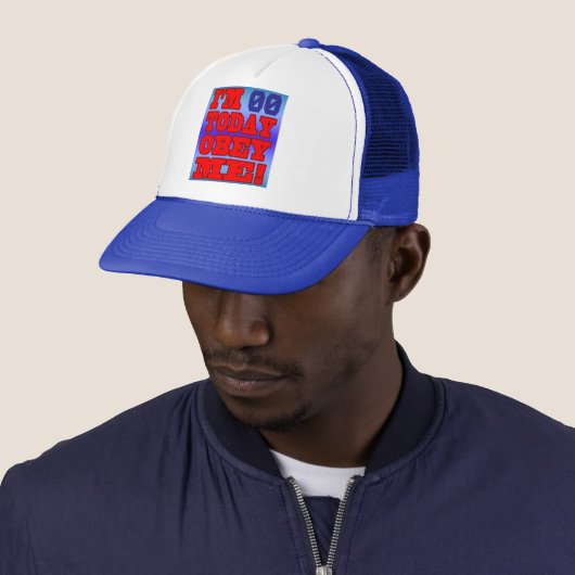 Ik ben - Obey me! Funny Customize Birthday Sjabloo Trucker Pet (In situ)