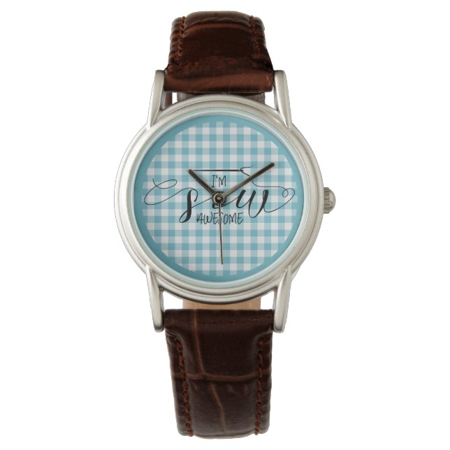 Ik ben Sew Geweldige Blue Gingham Horloge (Voorkant)