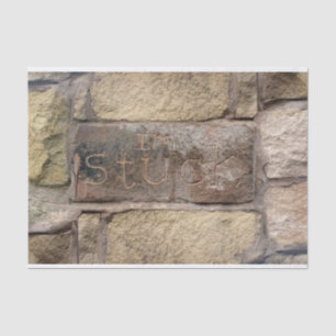 "Ik ben Stuck" een andere steen in de muur Tissuepapier