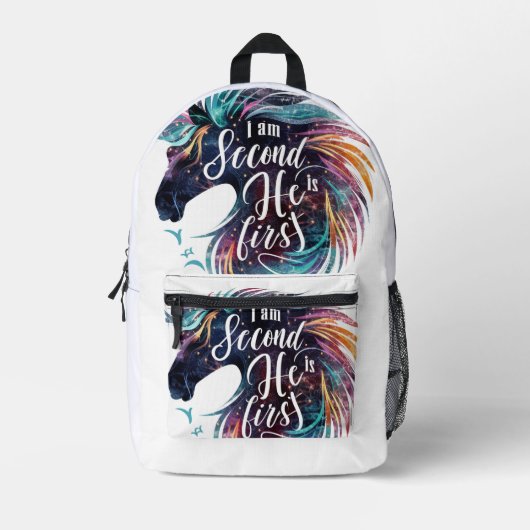 Ik ben tweede Hij is eerste rugzak D1 (Voorkant)