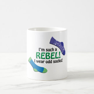 Ik ben zo'n rebel, ik draag rare sokken! koffiemok