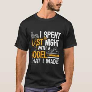 Ik bracht de nacht door met een architectonisch mo t-shirt