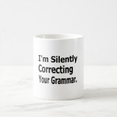 Ik corrigeer je Grammar stilletjes Koffiemok (Center)