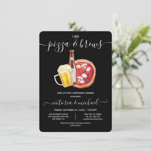 Ik doe Pizza & Brews Rehearsal Dinner Invitation Kaart (Staand voorkant)